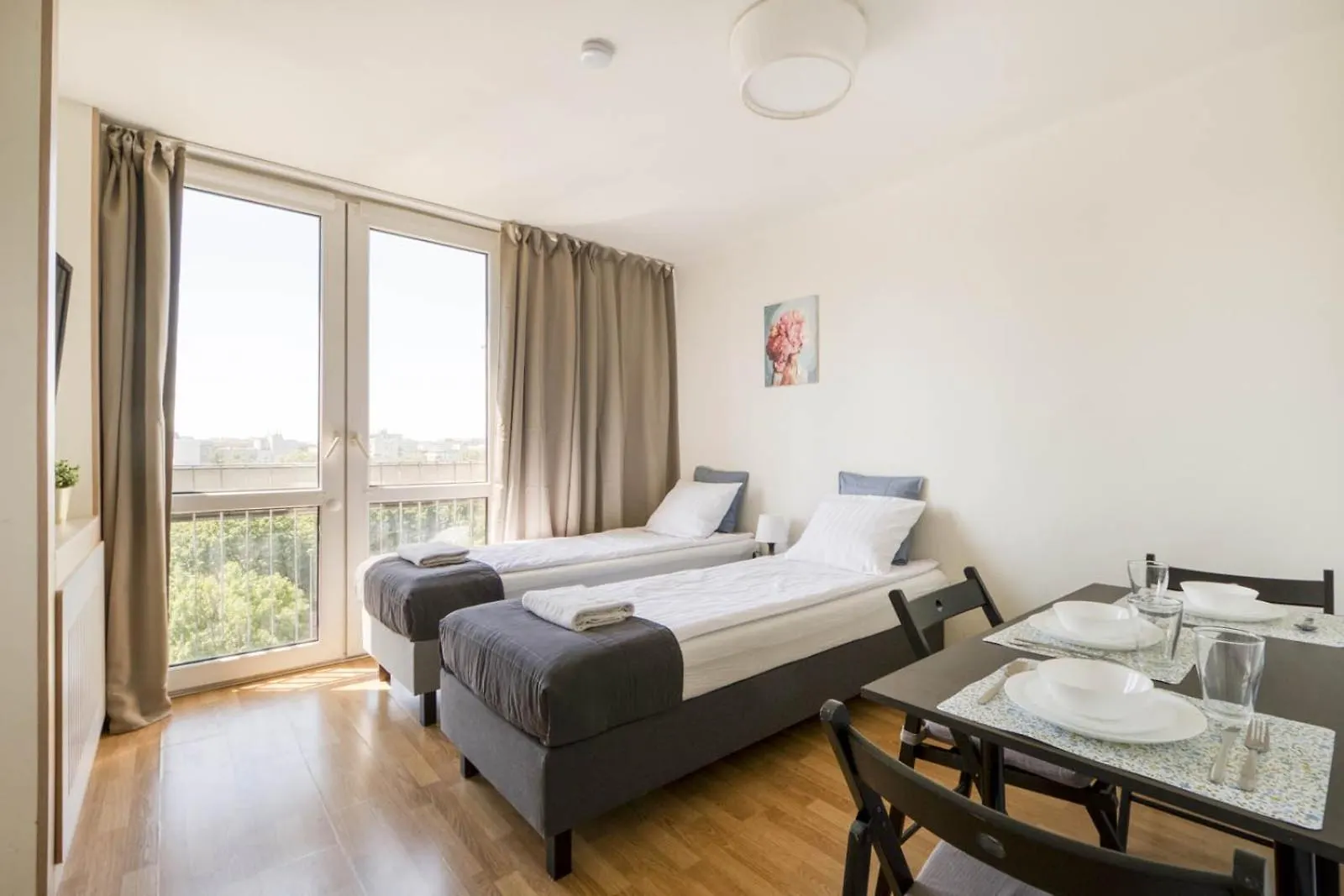 Labo Apartment Zelazna Brama Varsóvia Polónia
